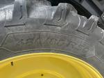 John Deere 8400R