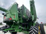 John Deere S7 700