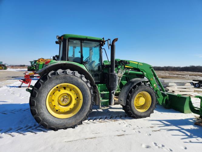 John Deere 6145M