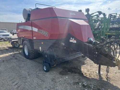 2005 Case Ih LBX322P